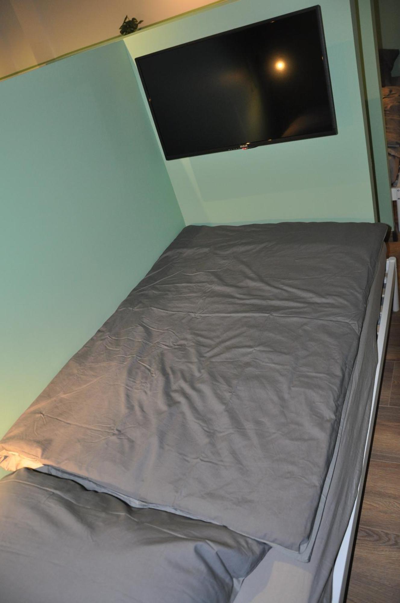 Monteurzimmer Karma Gelsenkirchen Phòng bức ảnh