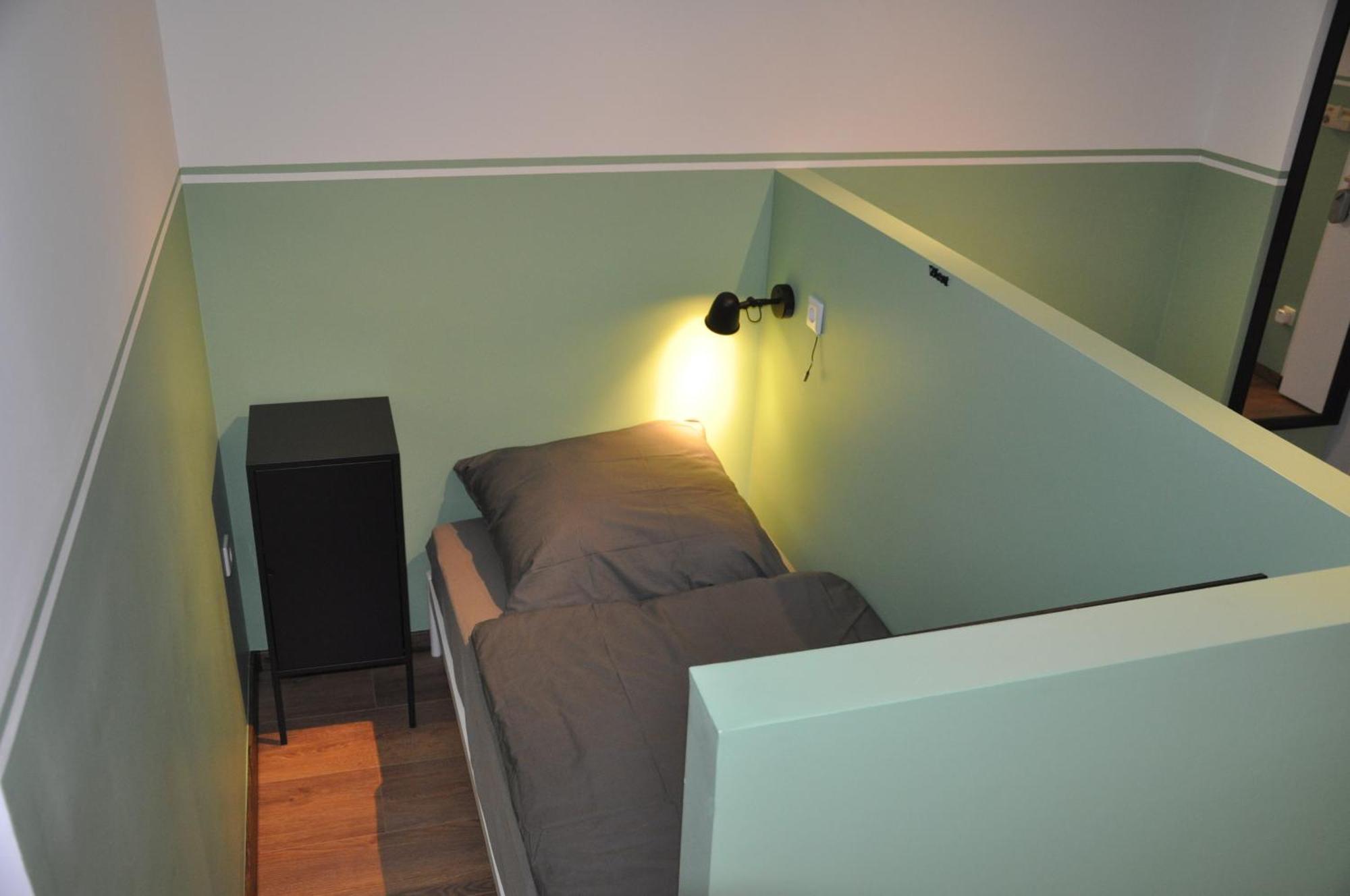 Monteurzimmer Karma Gelsenkirchen Phòng bức ảnh